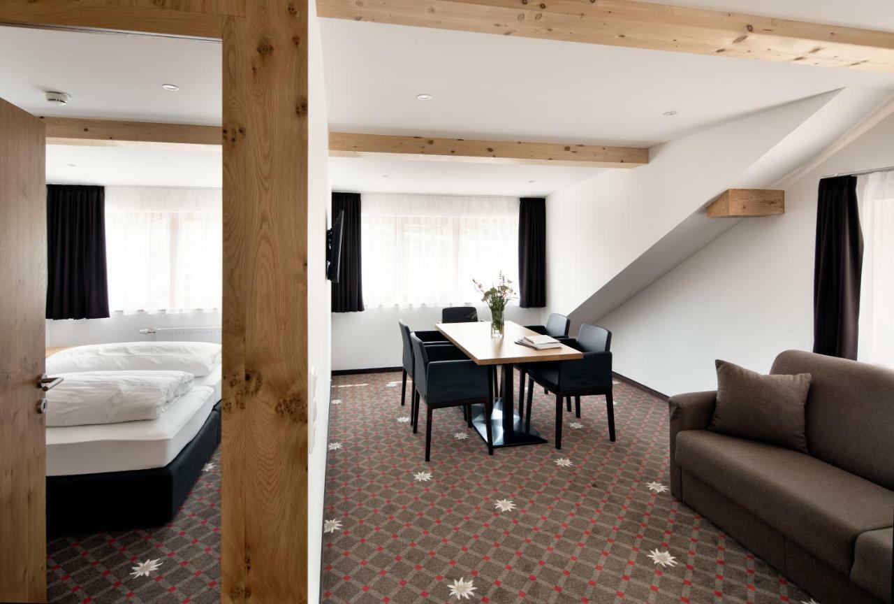 Hotel Adler Warth  Luaran gambar